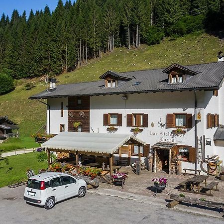 Albergo Lozen Canal San Bovo Exterior foto