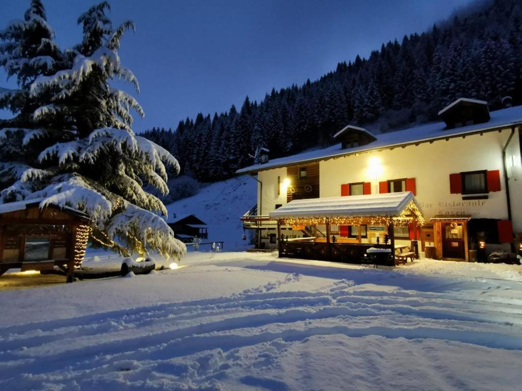 Albergo Lozen Canal San Bovo Exterior foto