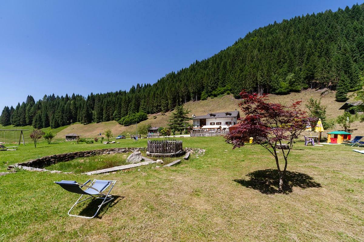 Albergo Lozen Canal San Bovo Exterior foto