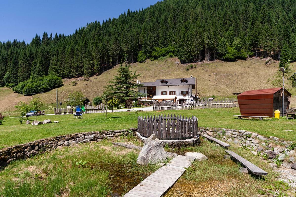 Albergo Lozen Canal San Bovo Exterior foto